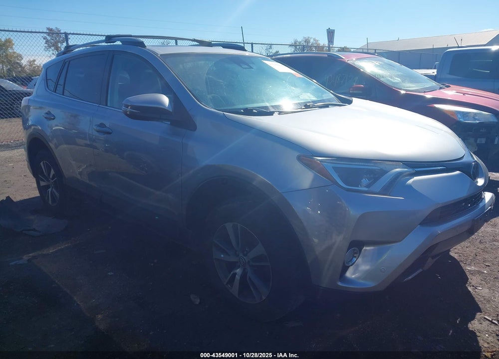 2017 TOYOTA RAV4 XLE VIN: 2T3RFREV7HW603422