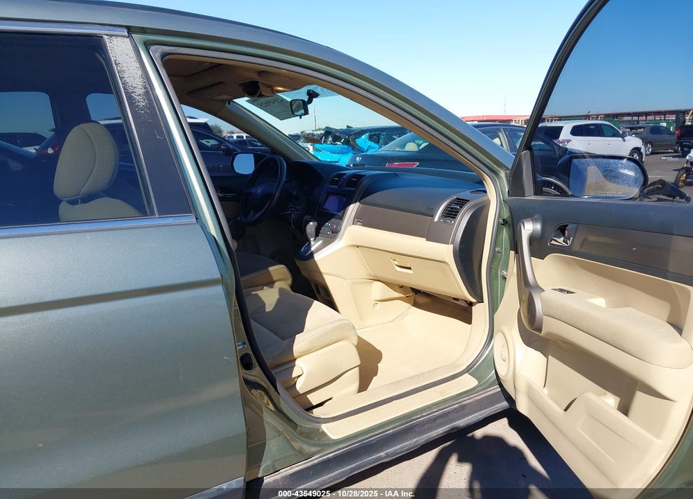 2008 HONDA CR-V VIN: JHLRE48518C072161