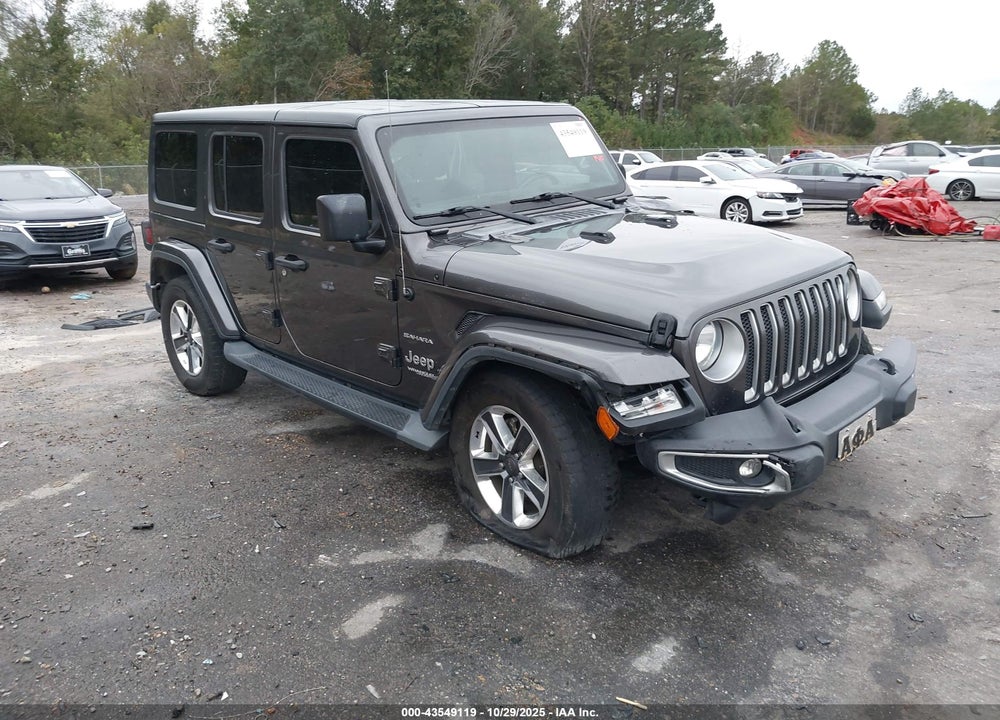 2018 JEEP WRANGLER UNLIMITED SAHARA 4X4 VIN: 1C4HJXEG7JW317674