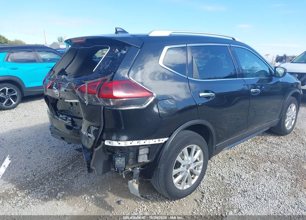 2019 NISSAN ROGUE SV VIN: 5N1AT2MV2KC703917