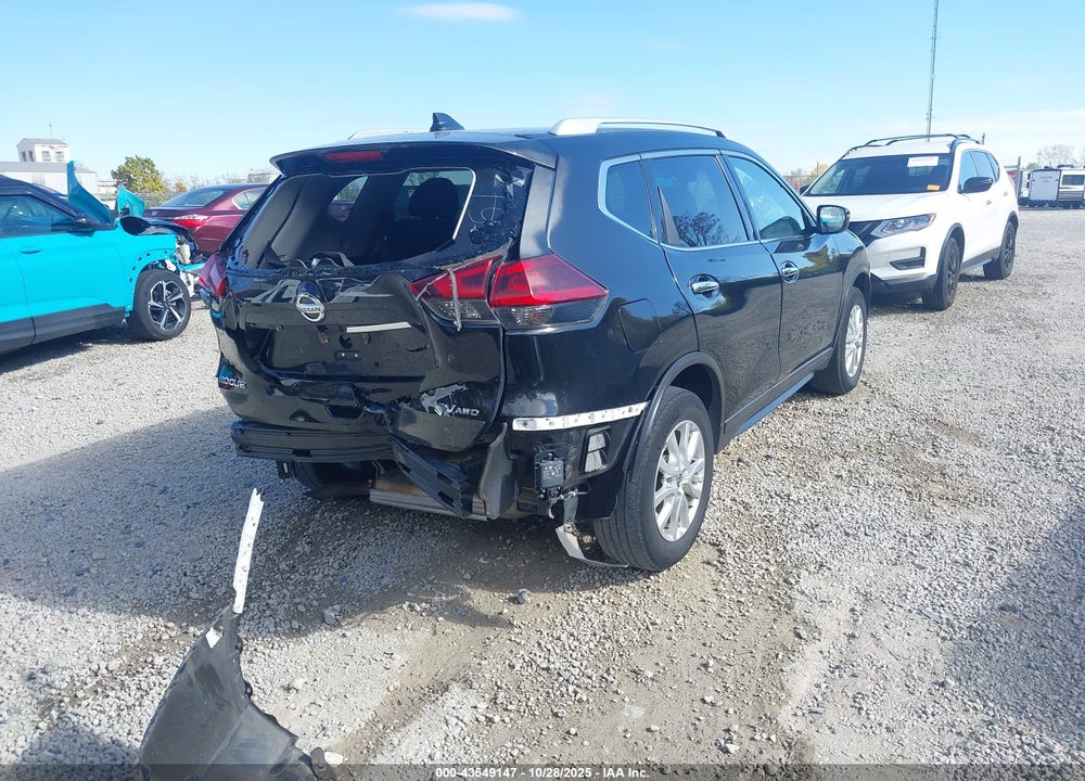2019 NISSAN ROGUE SV VIN: 5N1AT2MV2KC703917