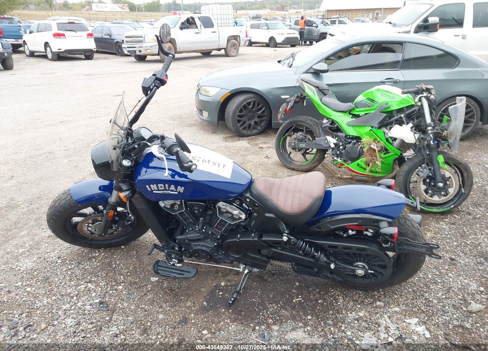 2023 INDIAN MOTORCYCLE CO. SCOUT BOBBER ABS VIN: 56KMTA004P3191570