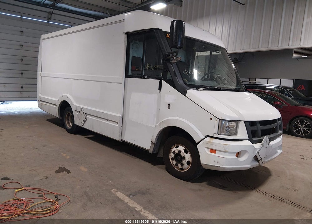2017 ISUZU REACH VIN: JALB4T171H7W00327
