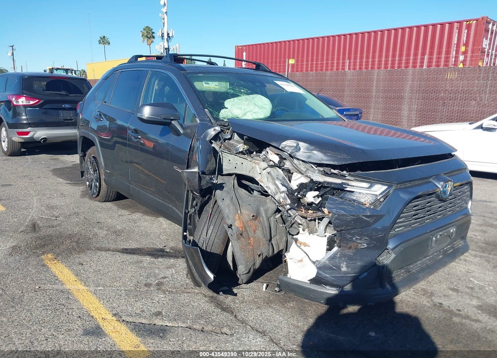 2022 TOYOTA RAV4 HYBRID XLE PREMIUM VIN: JTMB6RFV1ND066393