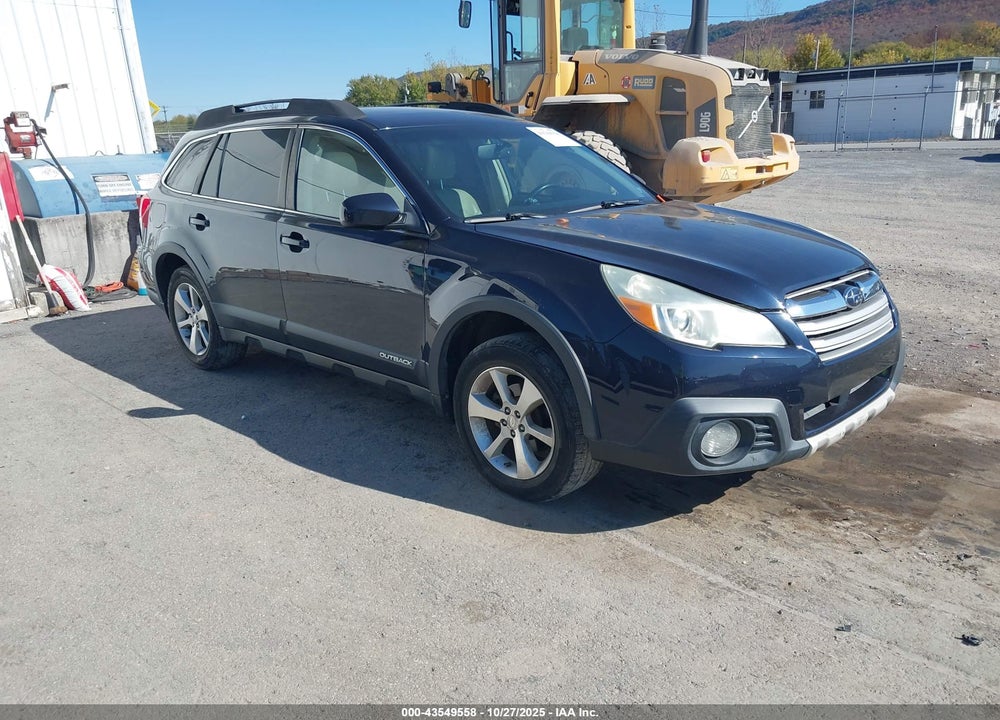 2013 SUBARU OUTBACK 2.5I LIMITED VIN: 4S4BRBKC7D3302032
