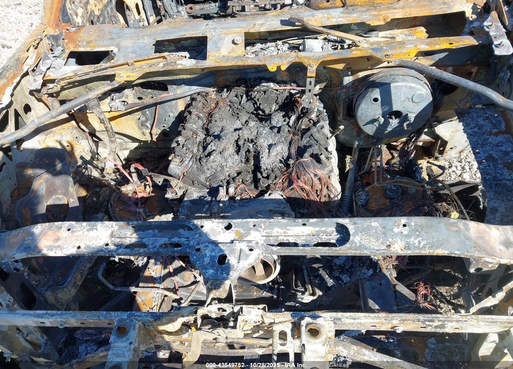 2018 CHEVROLET SILVERADO 1500 VIN: 1GCVKREC0JZ122006