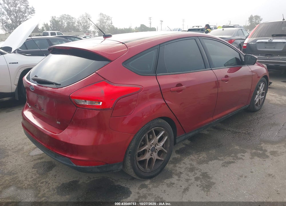 2015 FORD FOCUS SE VIN: 1FADP3K20FL362713