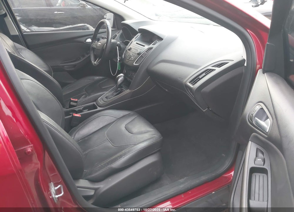 2015 FORD FOCUS SE VIN: 1FADP3K20FL362713