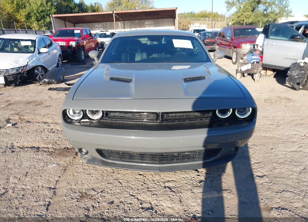 2019 DODGE CHALLENGER SXT VIN: 2C3CDZAG7KH649895