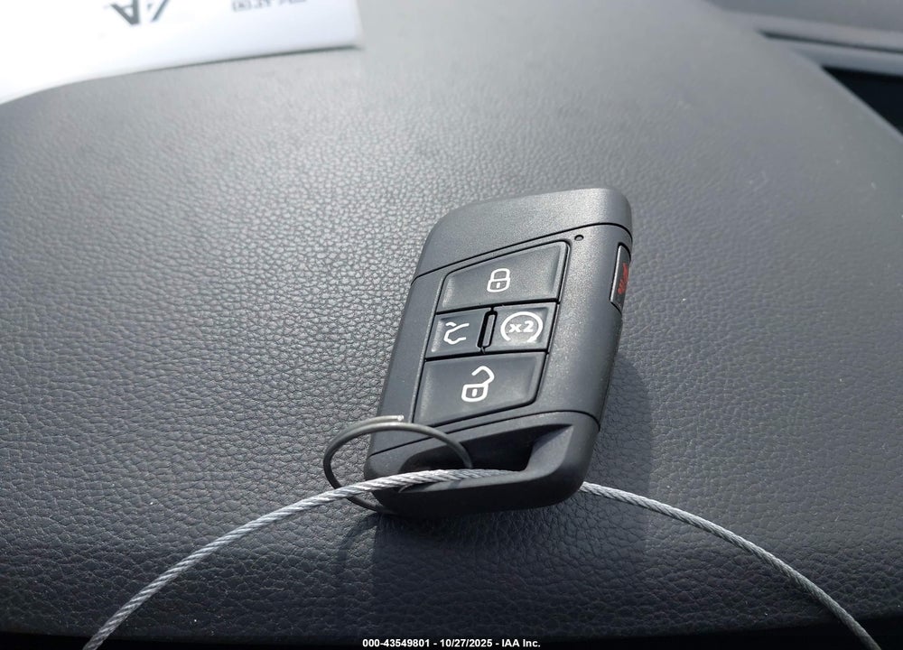 2024 VOLKSWAGEN TIGUAN VIN: 3VV8B7AX8RM127057
