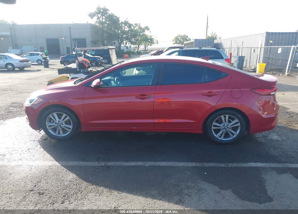 2017 HYUNDAI ELANTRA SE VIN: KMHD84LF1HU062881