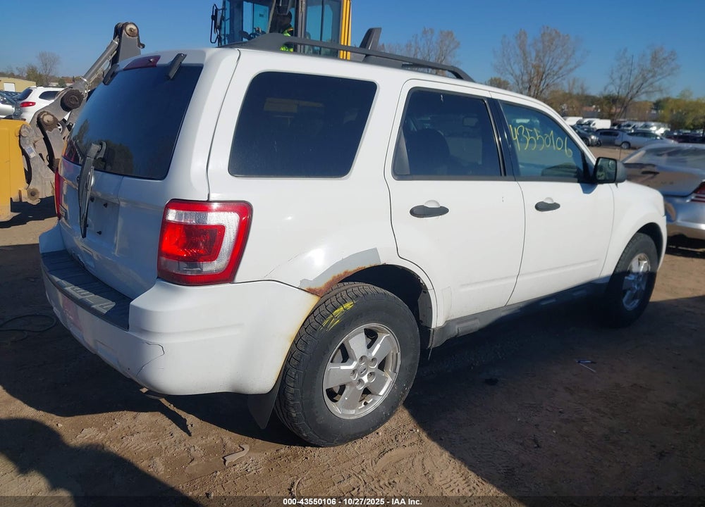 2010 FORD ESCAPE VIN: 1FMCU0D7XAKB55083