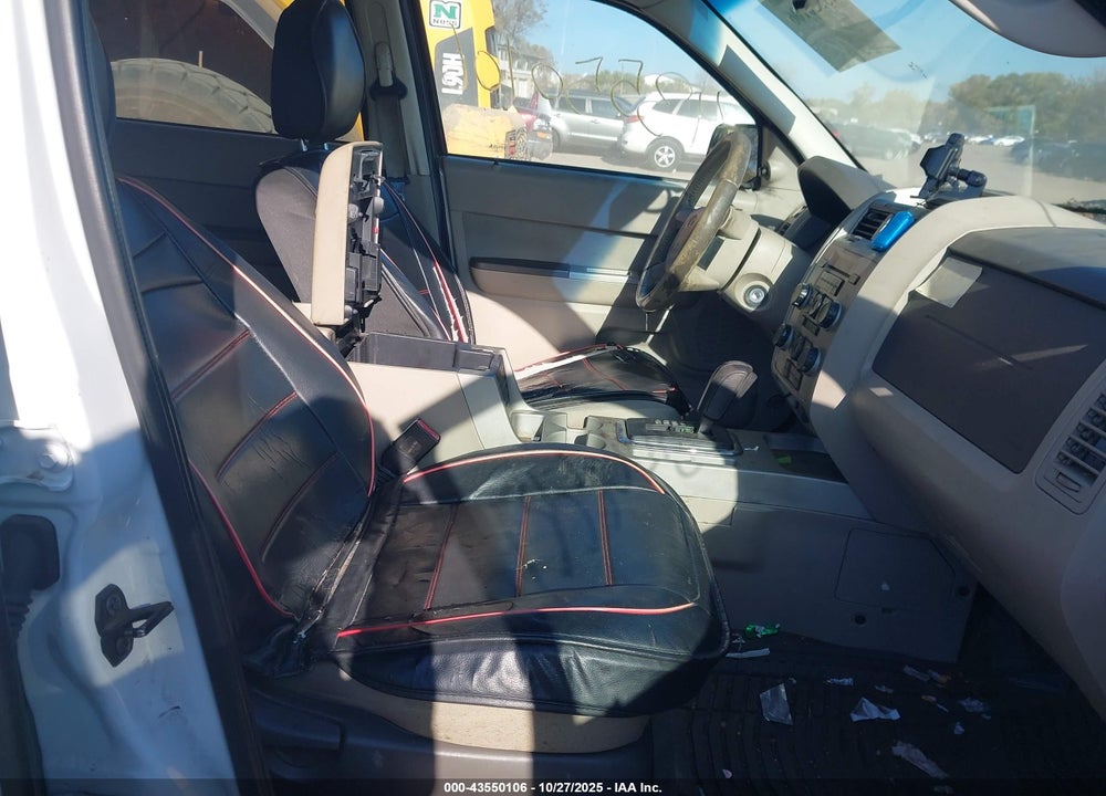 2010 FORD ESCAPE VIN: 1FMCU0D7XAKB55083