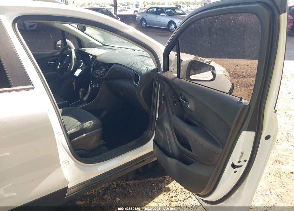 2018 CHEVROLET TRAX LT VIN: 3GNCJLSB1JL274989