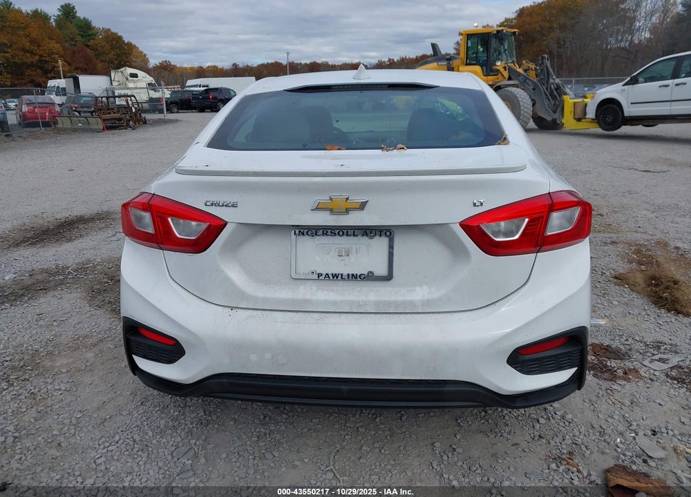 2017 CHEVROLET CRUZE LT AUTO VIN: 1G1BE5SM5H7195662