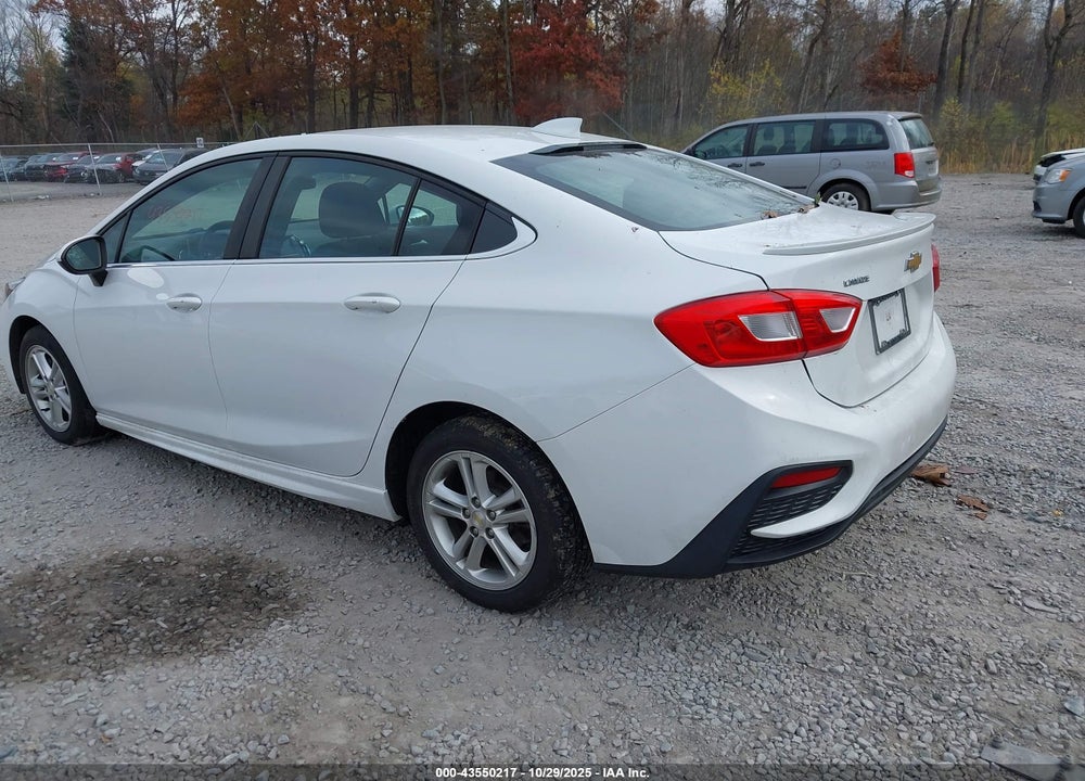 2017 CHEVROLET CRUZE LT AUTO VIN: 1G1BE5SM5H7195662
