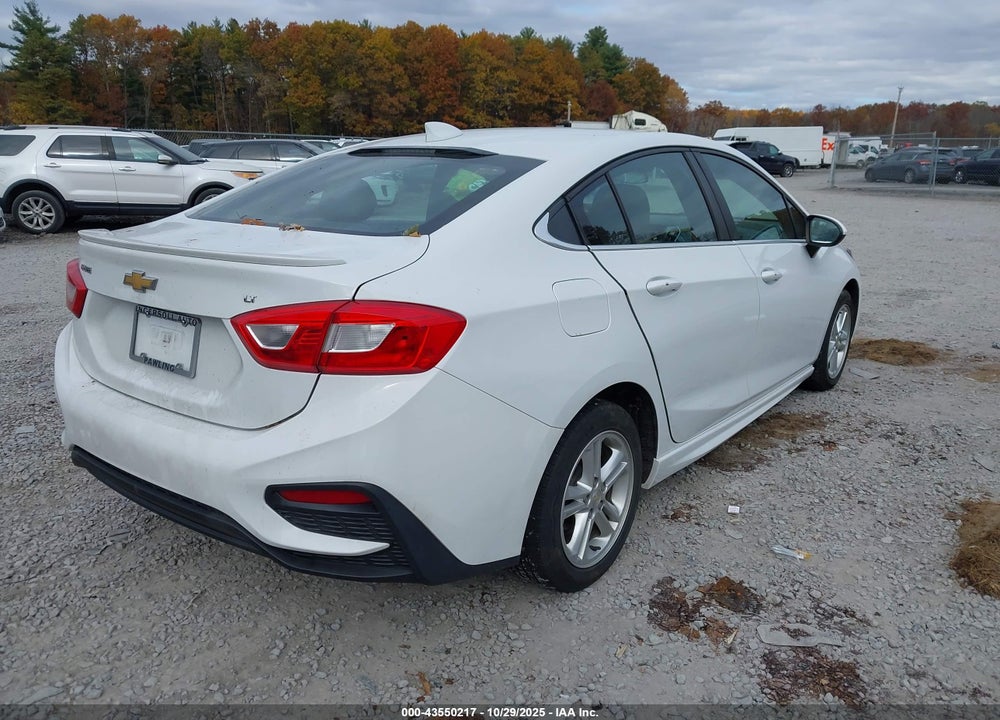 2017 CHEVROLET CRUZE LT AUTO VIN: 1G1BE5SM5H7195662