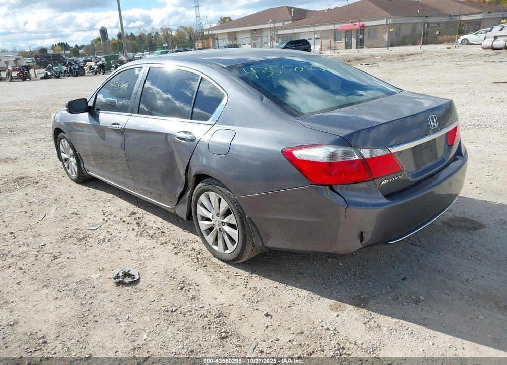 2013 HONDA ACCORD VIN: 1HGCR2F70DA204253
