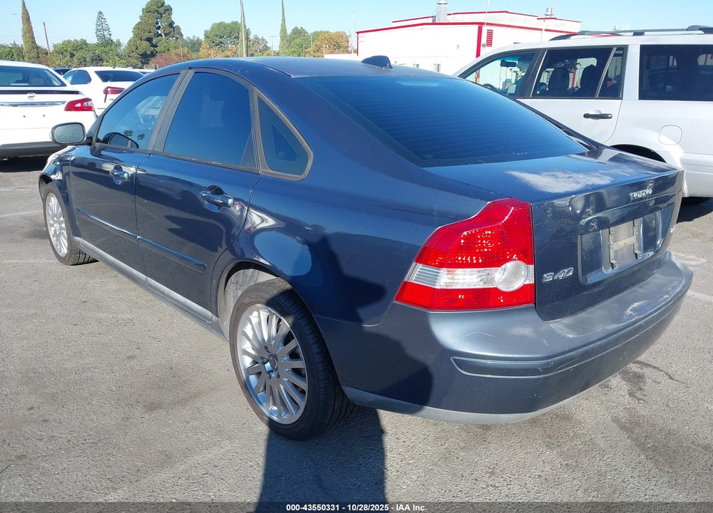 2007 VOLVO S40 2.4I VIN: YV1MS390172306133