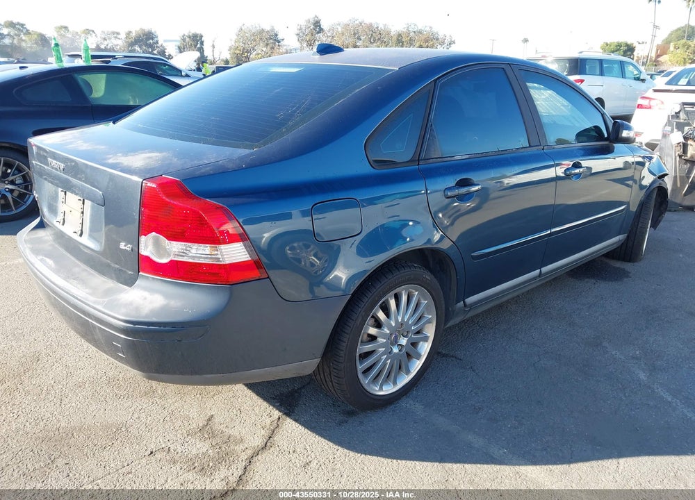 2007 VOLVO S40 2.4I VIN: YV1MS390172306133