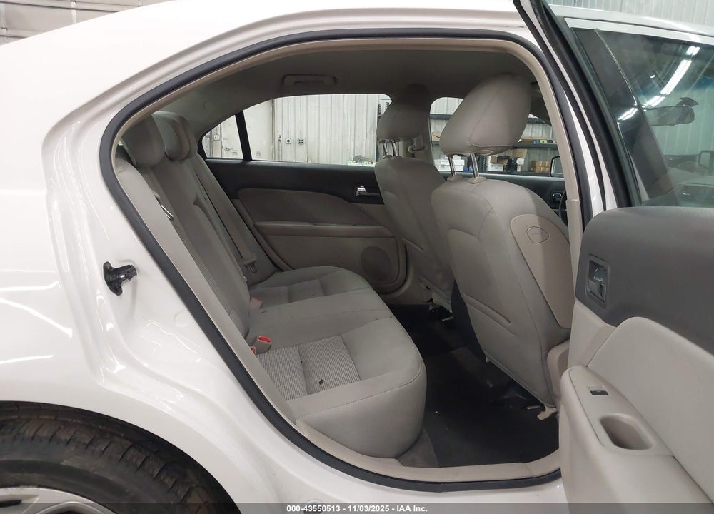 2010 FORD FUSION VIN: 3FAHP0HA1AR286119
