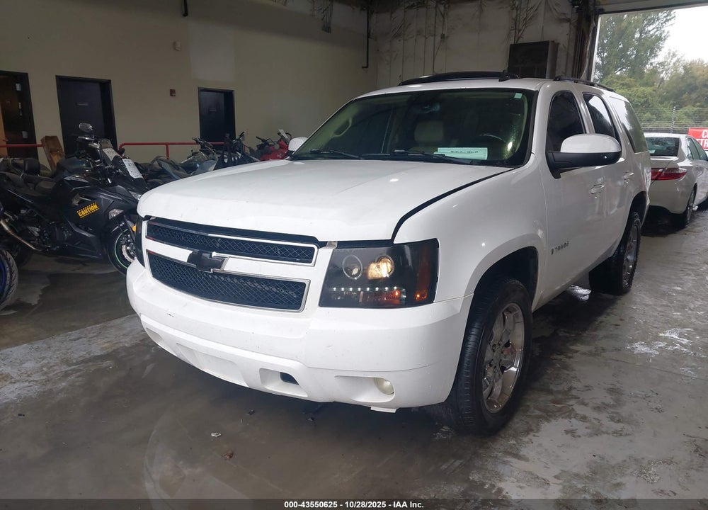 2007 CHEVROLET TAHOE LT VIN: 1GNFC13J97R301262