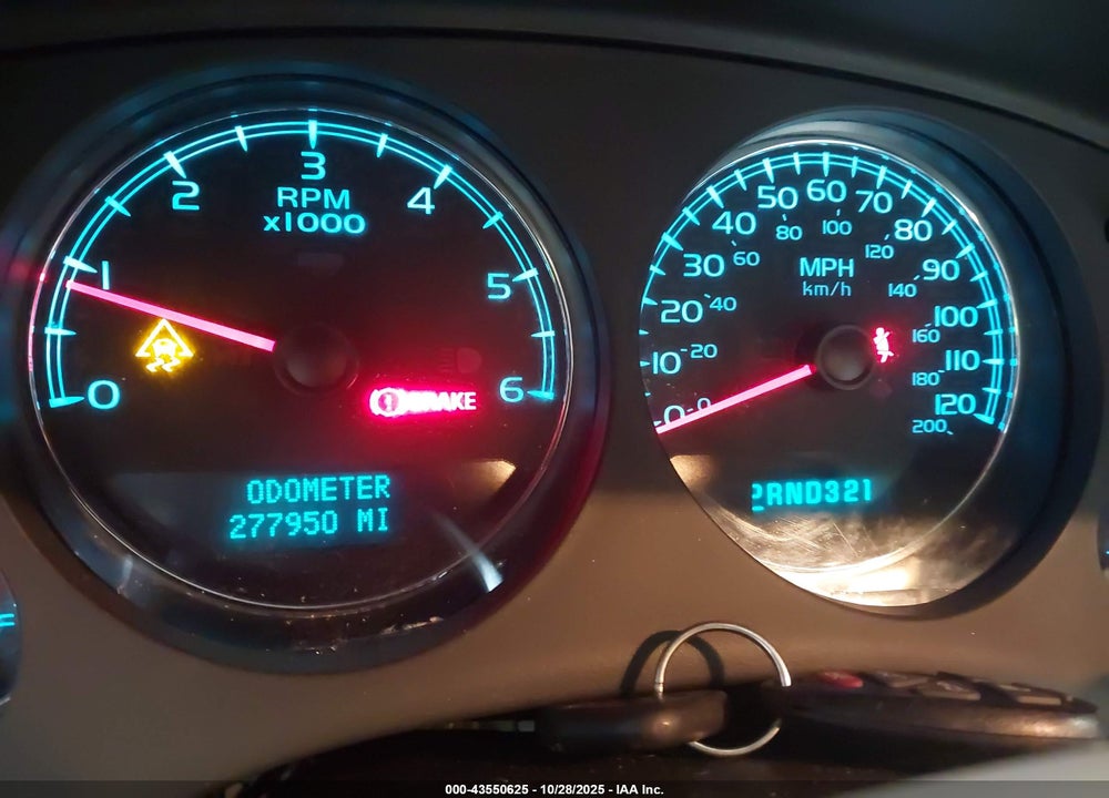 2007 CHEVROLET TAHOE LT VIN: 1GNFC13J97R301262