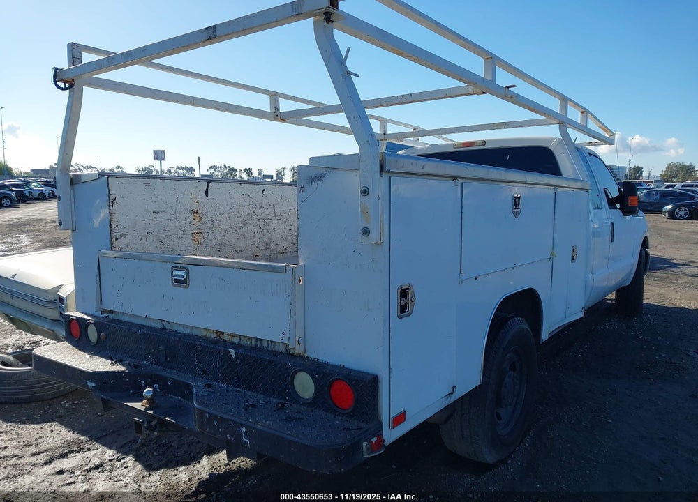 2012 FORD F-350 CHASSIS XL VIN: 1FD8X3E64CEB75710