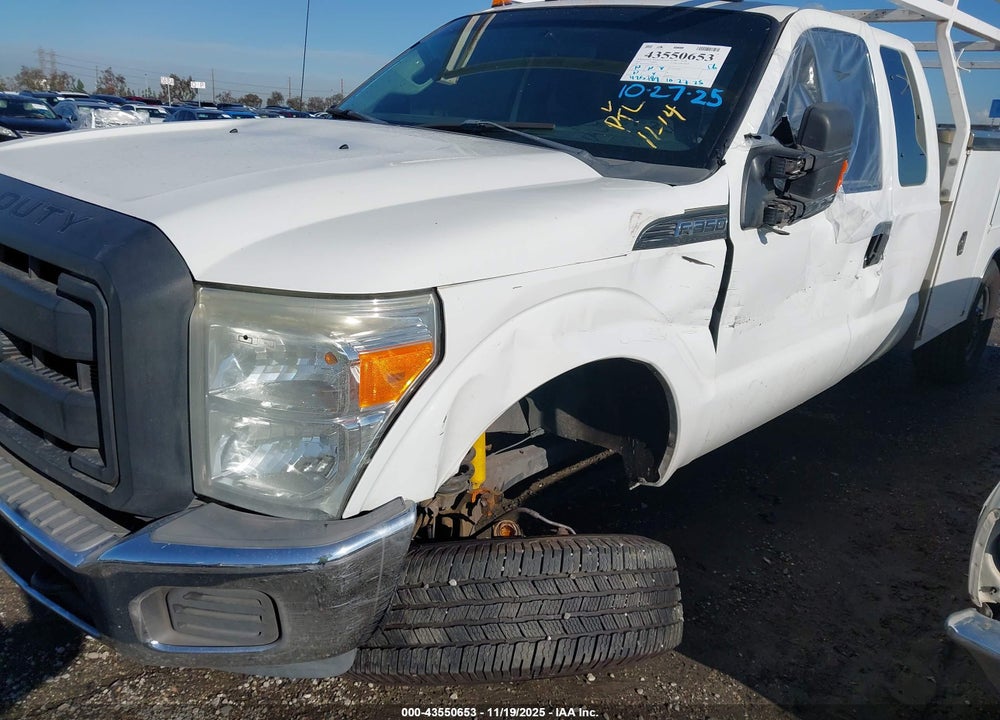 2012 FORD F-350 CHASSIS XL VIN: 1FD8X3E64CEB75710