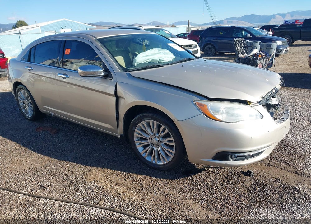 2013 CHRYSLER 200 LIMITED VIN: 1C3CCBCG8DN649907