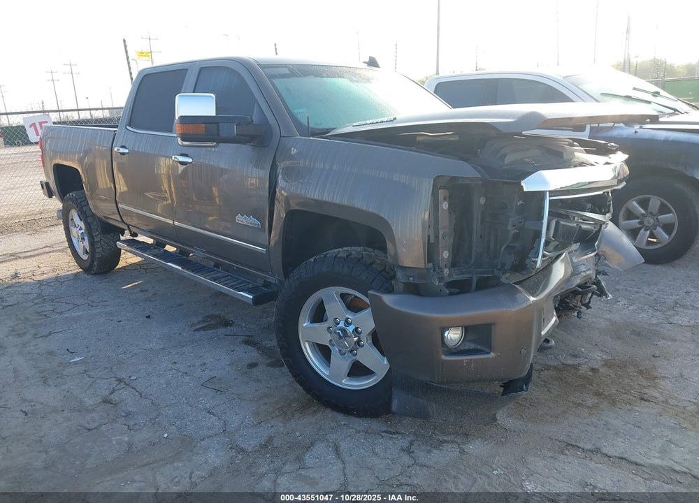 2015 CHEVROLET SILVERADO 2500HD HIGH COUNTRY VIN: 1GC1KXE80FF621749