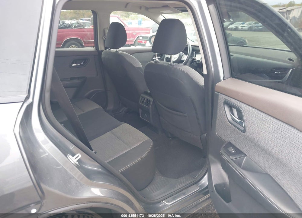 2023 NISSAN ROGUE SV INTELLIGENT AWD VIN: 5N1BT3BB4PC880107