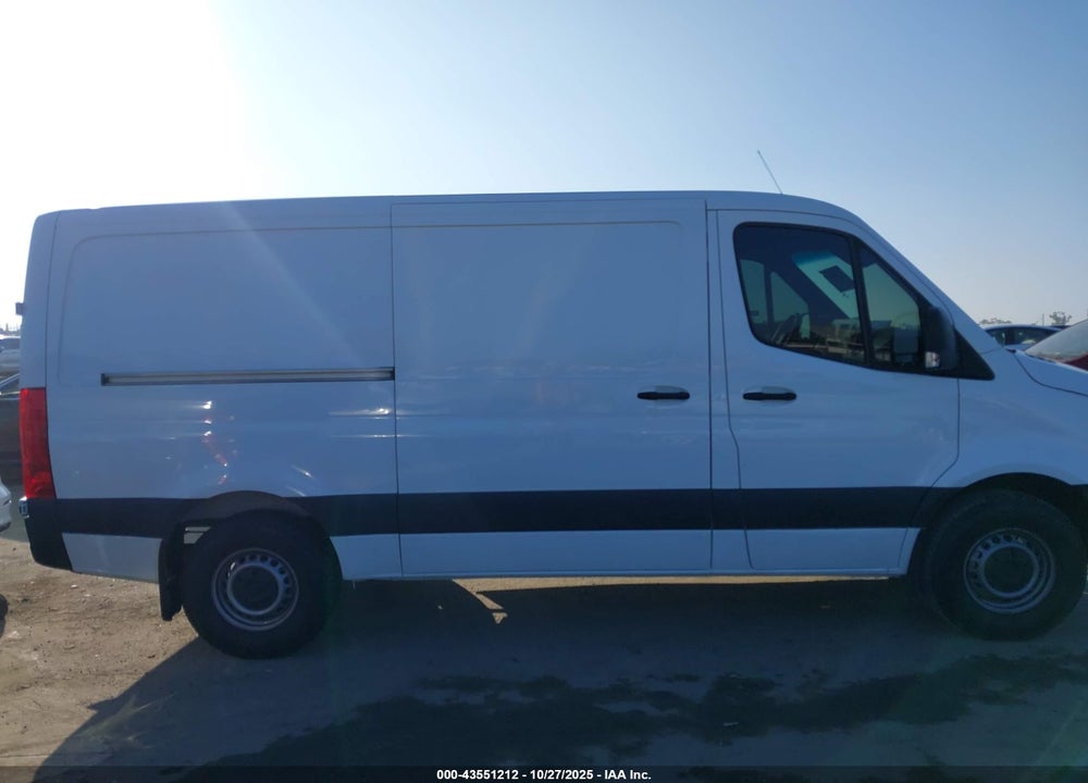 2023 MERCEDES-BENZ SPRINTER 1500 STANDARD ROOF 4-CYL GAS VIN: W1Y70BGYXPT133651