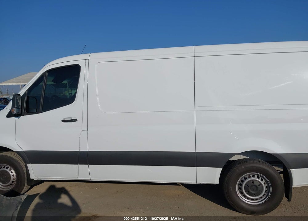 2023 MERCEDES-BENZ SPRINTER 1500 STANDARD ROOF 4-CYL GAS VIN: W1Y70BGYXPT133651