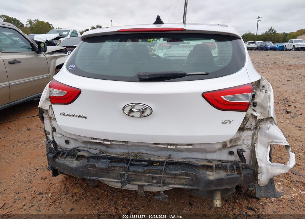 2014 HYUNDAI ELANTRA GT VIN: KMHD35LH6EU209357