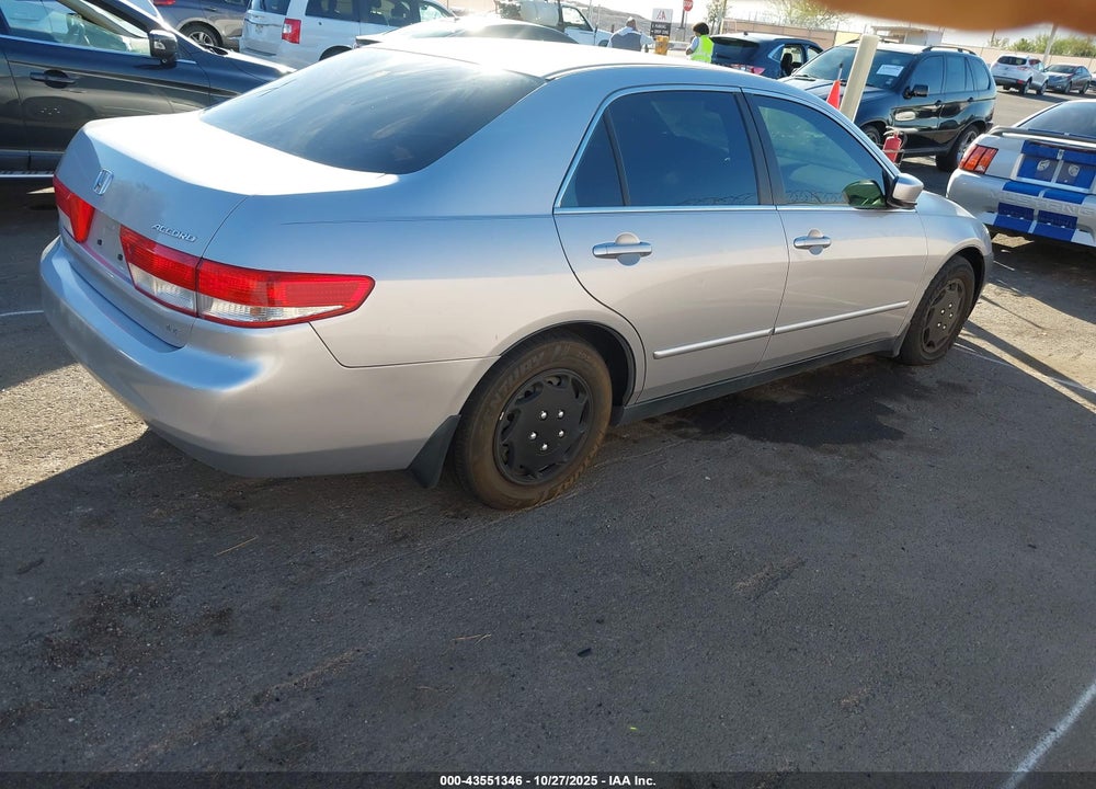 2003 HONDA ACCORD VIN: JHMCM56353C027972