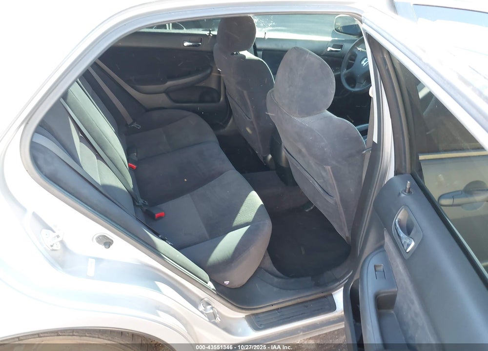 2003 HONDA ACCORD VIN: JHMCM56353C027972