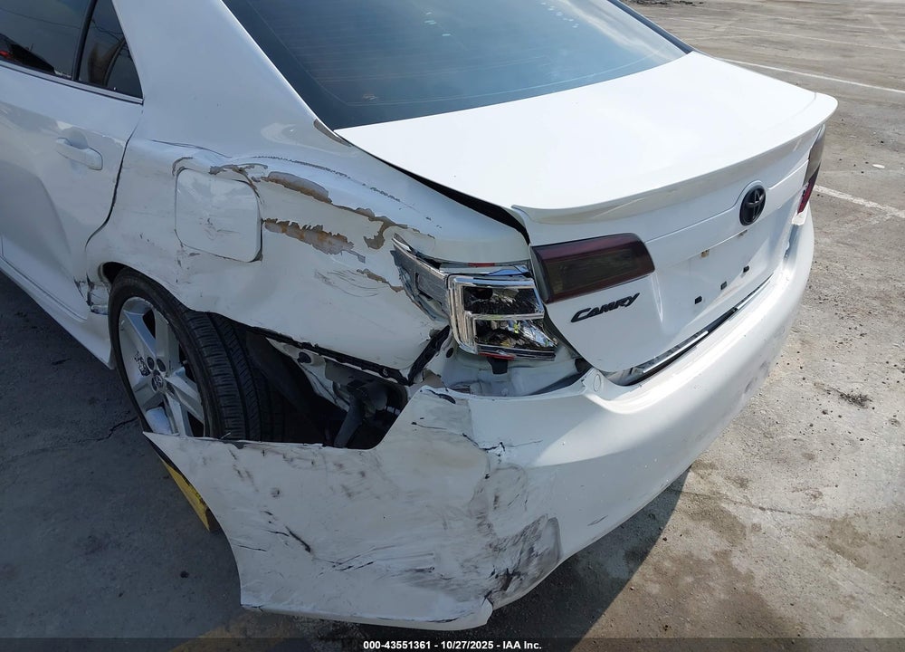 2012 TOYOTA CAMRY SE VIN: 4T1BF1FK3CU160646