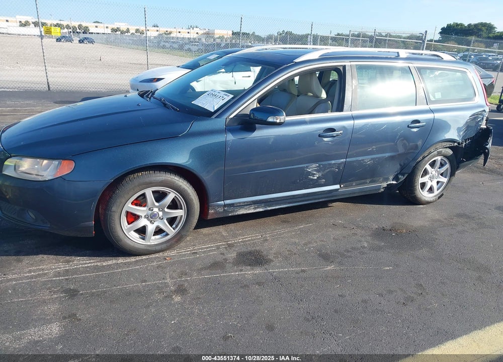 2008 VOLVO V70 VIN: YV1BW982081054822