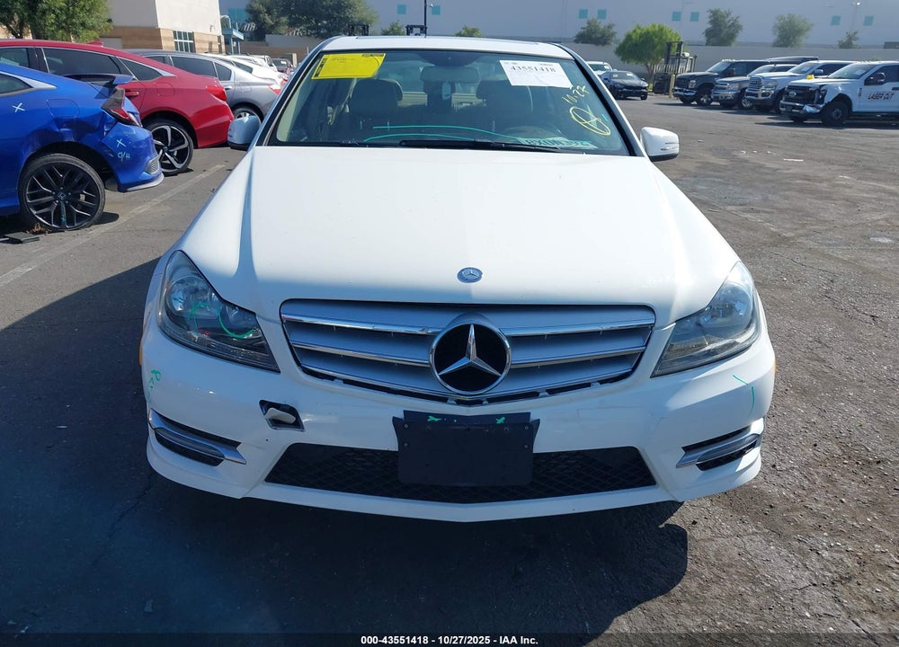 2013 MERCEDES-BENZ C 250 SPORT VIN: WDDGF4HB1DA838487