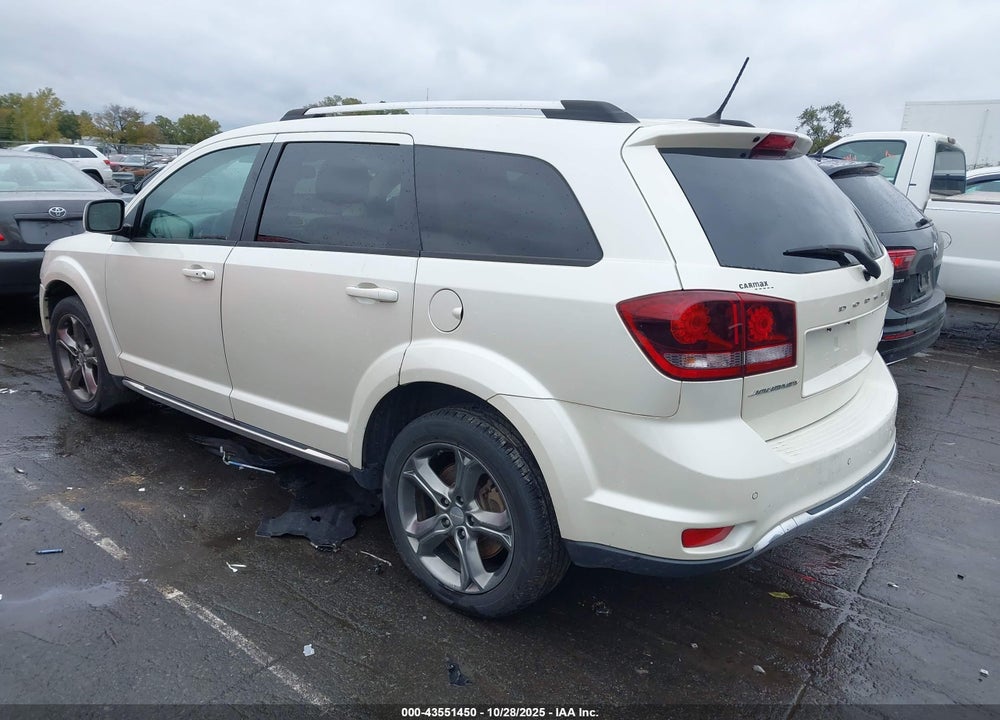 2017 DODGE JOURNEY CROSSROAD PLUS VIN: 3C4PDCGB2HT581284