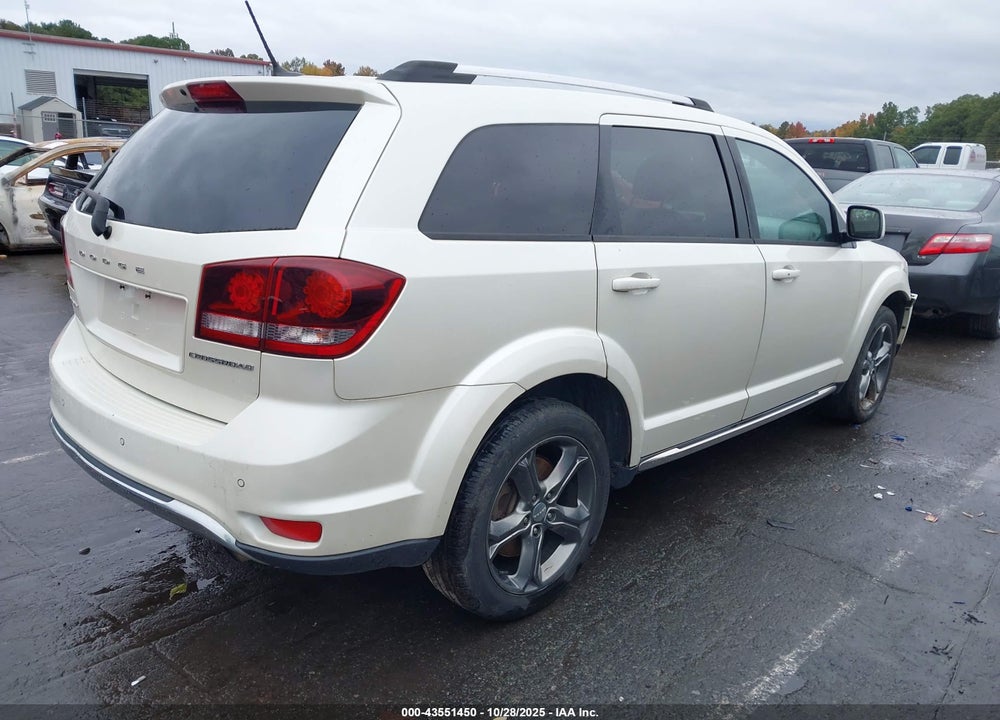 2017 DODGE JOURNEY CROSSROAD PLUS VIN: 3C4PDCGB2HT581284