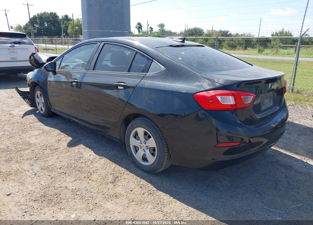 2017 CHEVROLET CRUZE VIN: 1G1BC5SM4H7221982