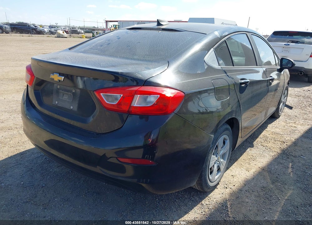 2017 CHEVROLET CRUZE VIN: 1G1BC5SM4H7221982