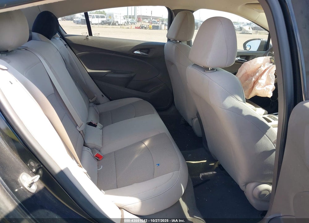 2017 CHEVROLET CRUZE VIN: 1G1BC5SM4H7221982