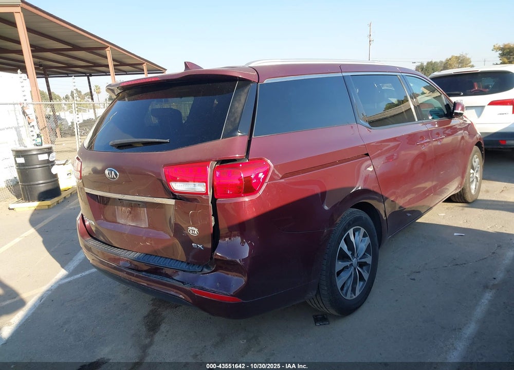 2018 KIA SEDONA SX VIN: KNDMC5C15J6404257