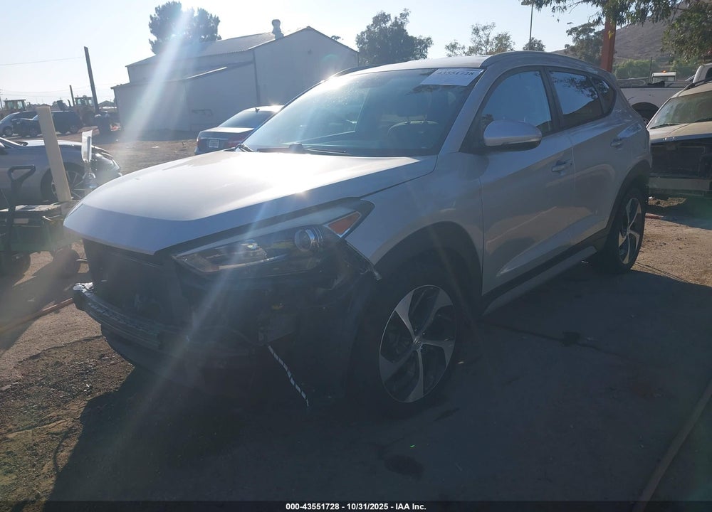 2018 HYUNDAI TUCSON SPORT VIN: KM8J33AL8JU720335