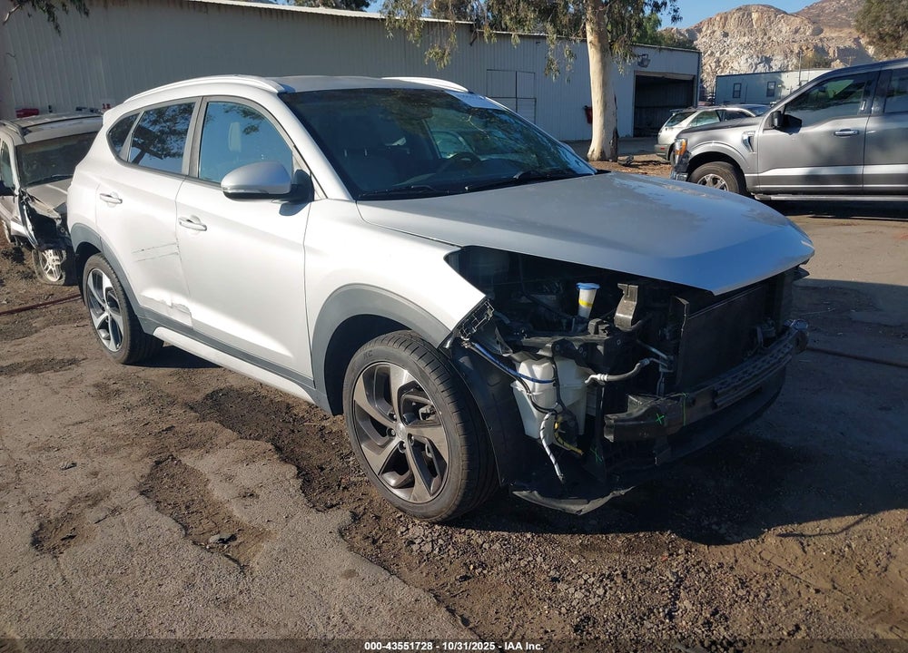2018 HYUNDAI TUCSON SPORT VIN: KM8J33AL8JU720335