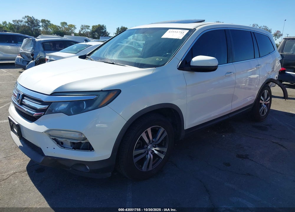 2018 HONDA PILOT EX-L VIN: 5FNYF5H58JB019672