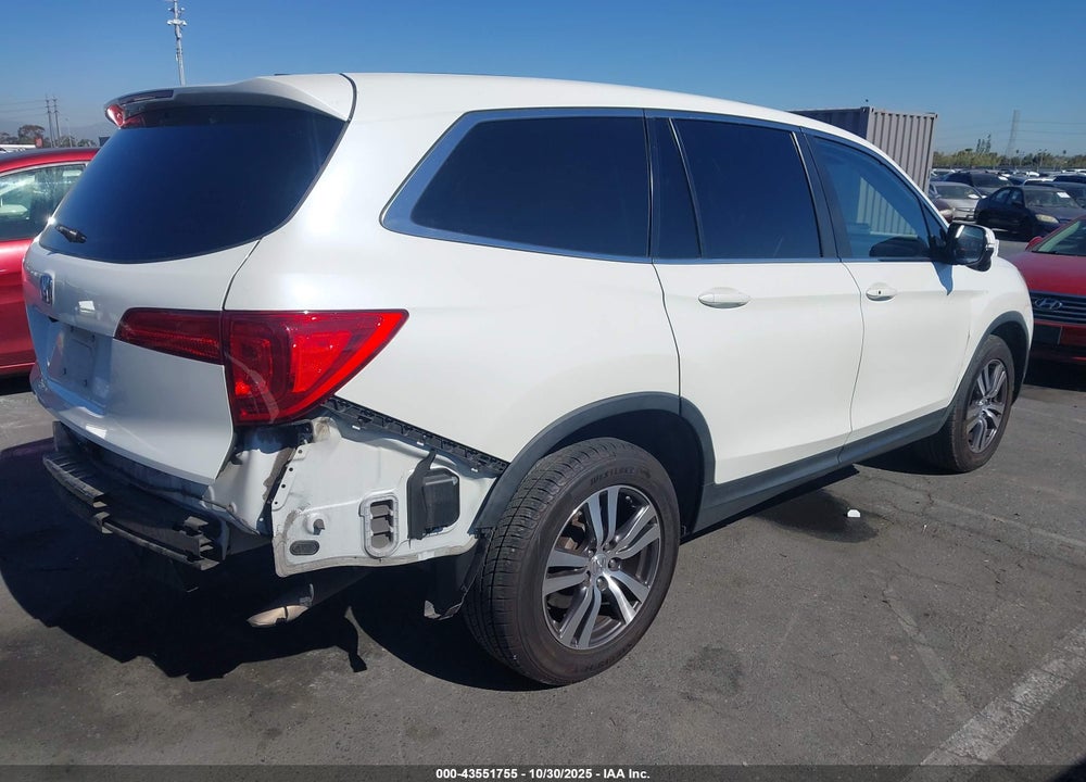 2018 HONDA PILOT EX-L VIN: 5FNYF5H58JB019672